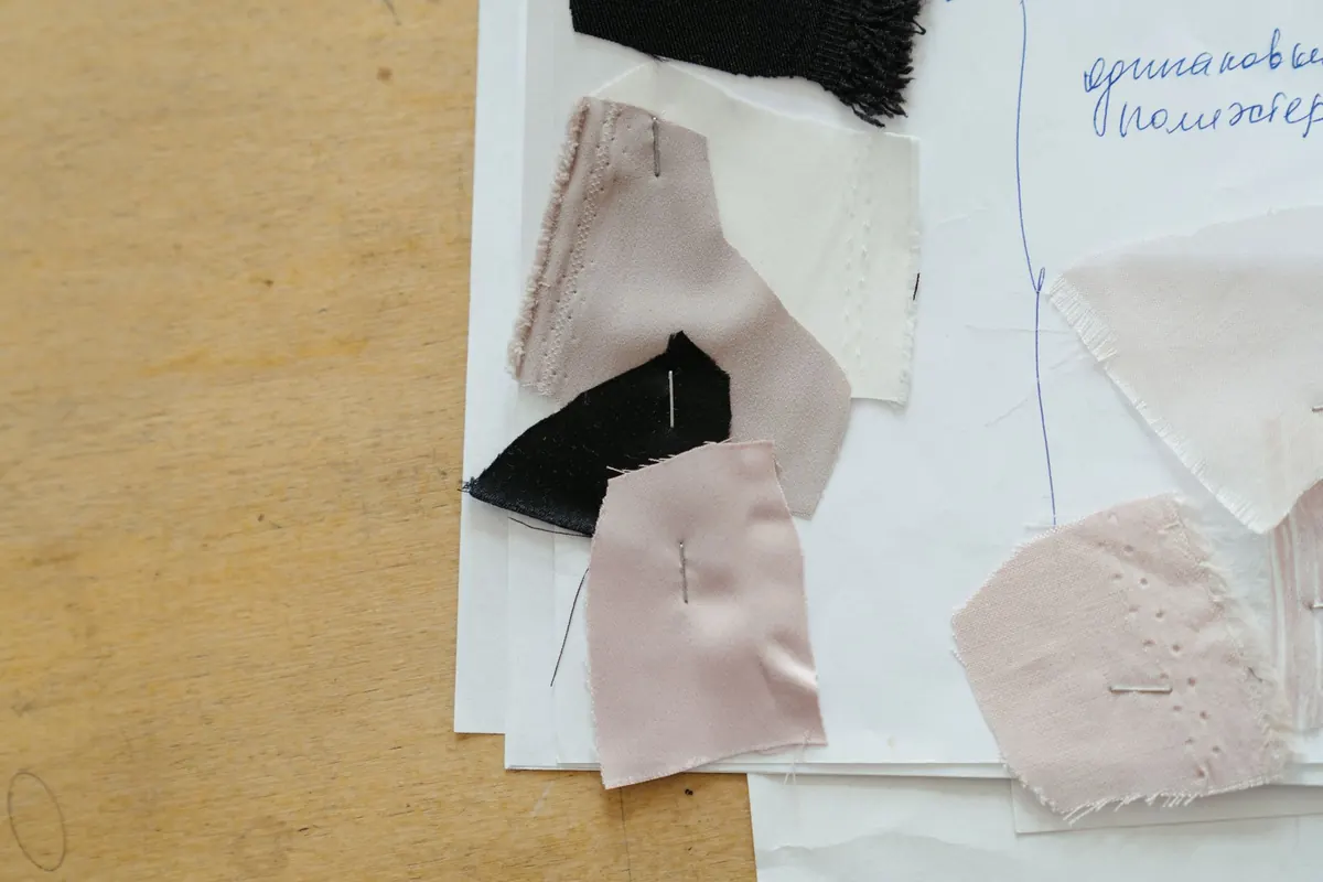 How to Choose the Right Fabric for Handmade Cushion Covers